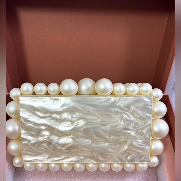 Cult Gaia Eos Box Clutch in Cream and Gold - Picture 4 of 13